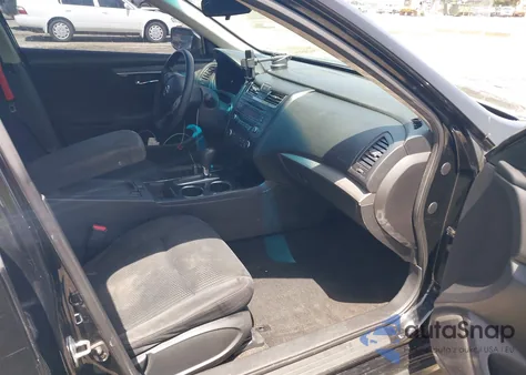 2014 Nissan Altima 2.5 S z USA, uszkodzony, nr VIN 1N4AL3AP7EC121659